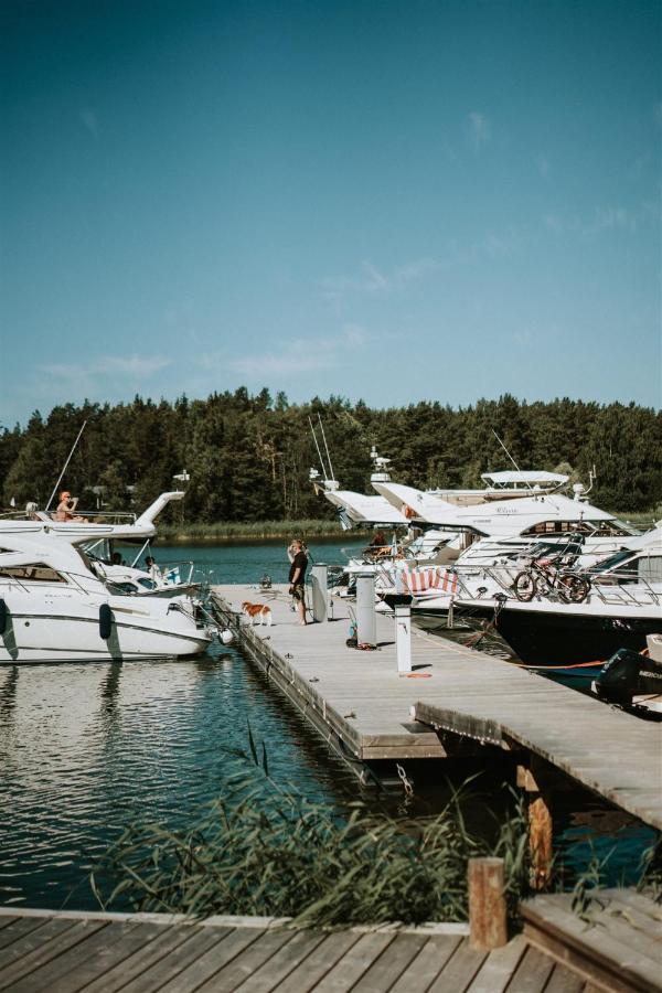 Tackork Gard & Marina Villa Nauvo Kültér fotó